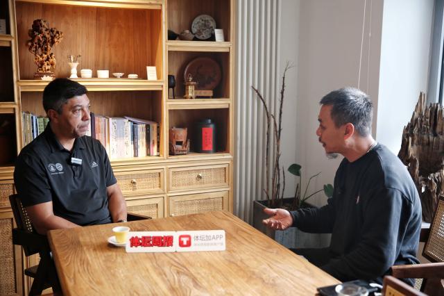 埃尔伯：归化德国能打两三届世界杯 7比1盼德国赢